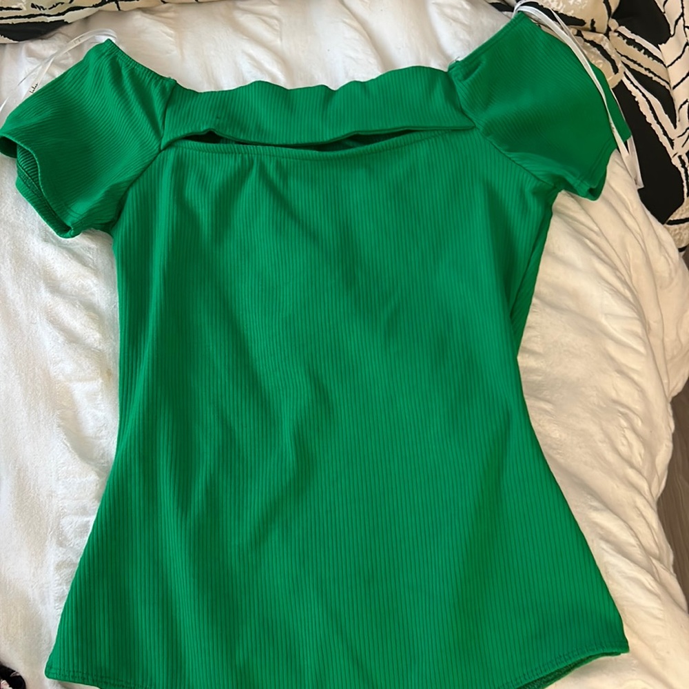Lulus shamrock green body suit off the shoulders NWT